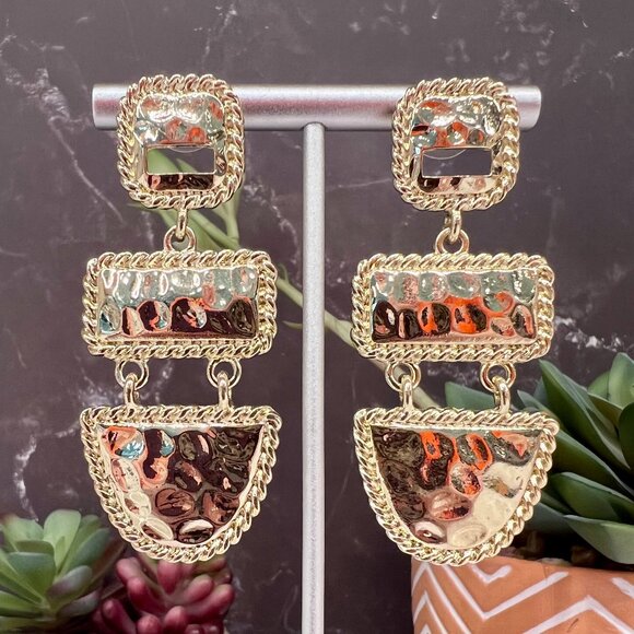"Jenny" NEW Gold Dangle Drop Tiered Fashion Earrings - Picture 1 of 3